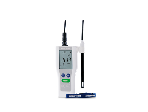 Кондуктометр METTLER TOLEDO FiveGo Cond meter F3-Field-Kit