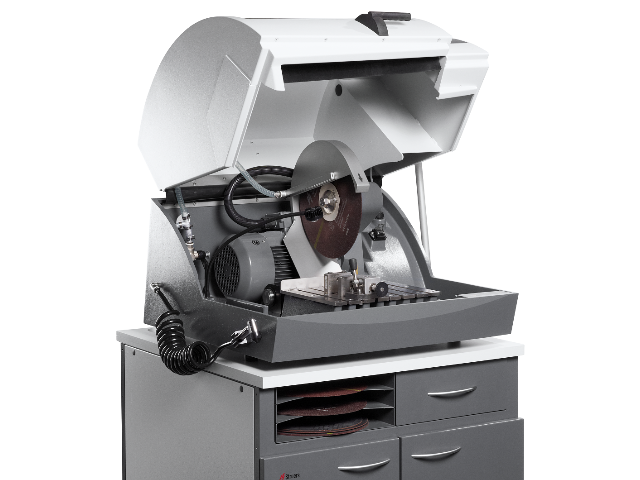 Отрезной станок STRUERS LABOTOM-15